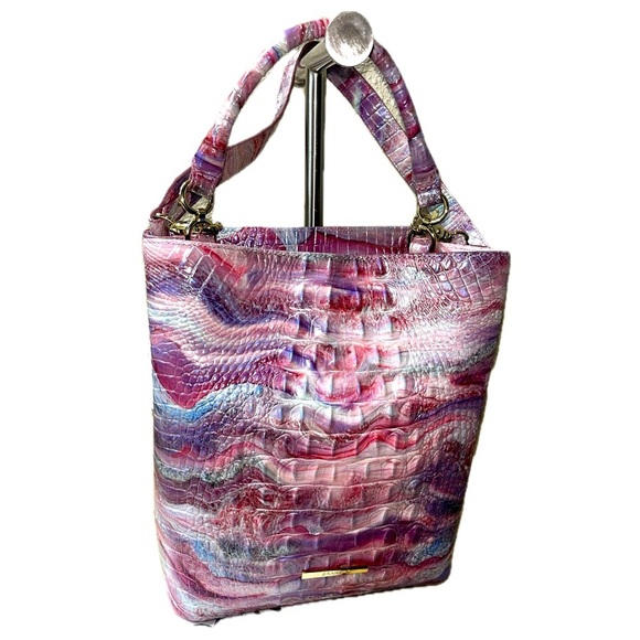 Brahmin Amelia Aura Melbourne Genuine Leather Pink Crocodile Embossed Bag NWT